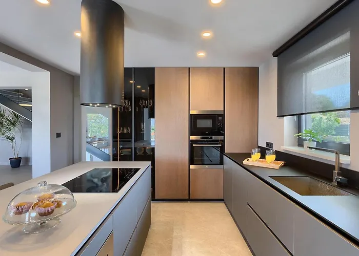 Vikendica La Guardia *